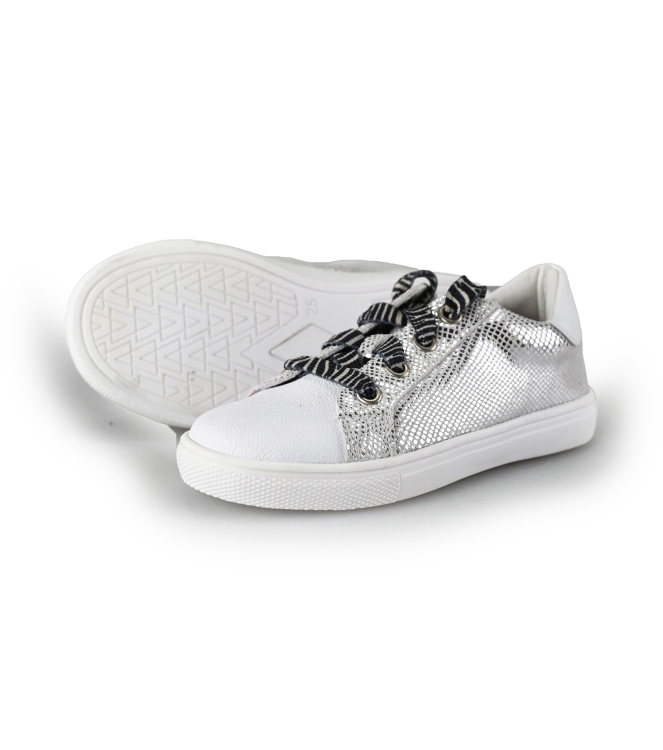 IK-KE Sneakers