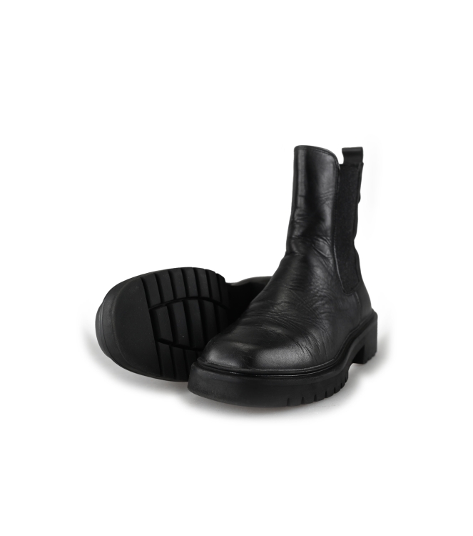 Tamaris Chelsea boots
