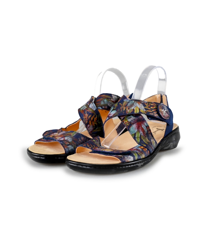 Think! Sandalen