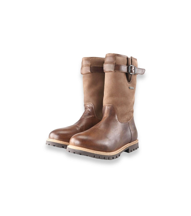 Travelin Snowboots