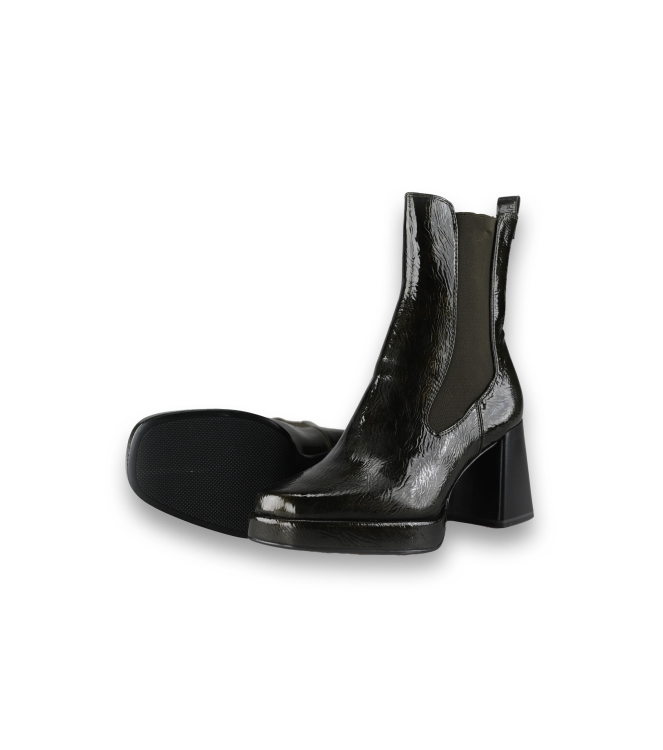 Tamaris Chelsea boots
