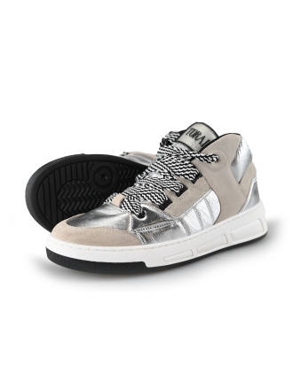 Toral Sneakers