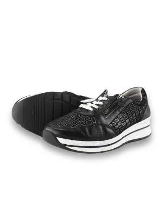 Sub55 Sneakers