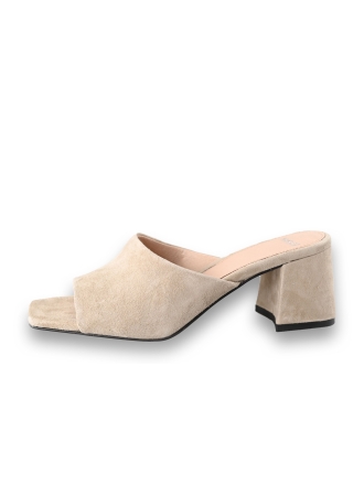 Manfield Slippers Beige 201057