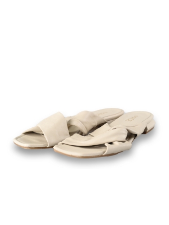 Mace Slippers Beige 201322