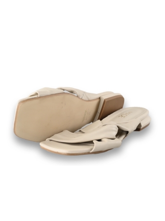 Mace Slippers