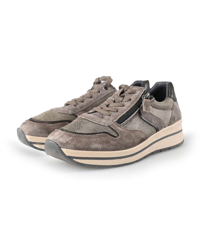 Sub55 Sneakers