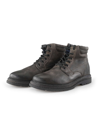 Outfielder Veterboots