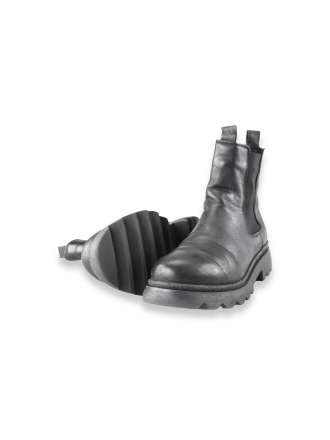 Tamaris Chelsea boots