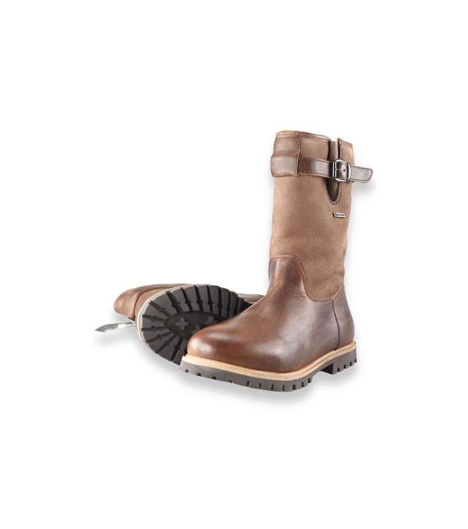 Travelin Snowboots