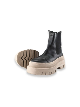 Tamaris Chelsea boots