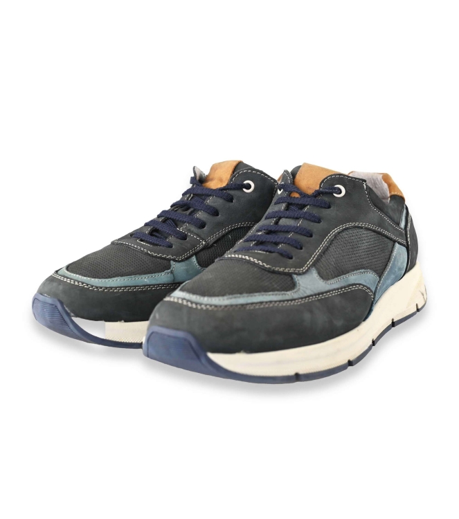 Outfielder Sneakers