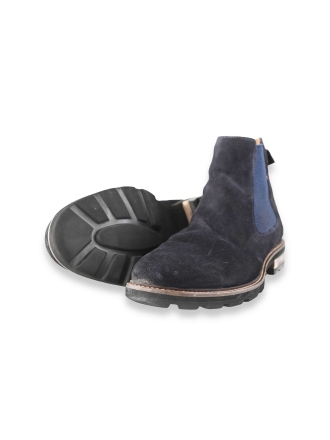 Australian Chelsea boots