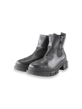 s. Oliver Chelsea boots