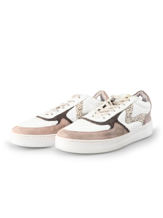 Maruti Sneakers