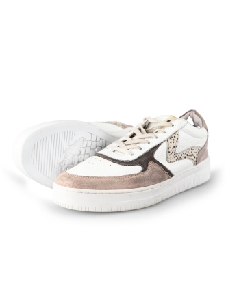 Maruti Sneakers