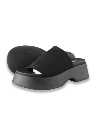 Steve Madden Slippers