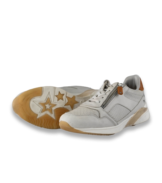 Mustang Sneakers