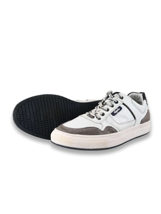 Australian Sneakers