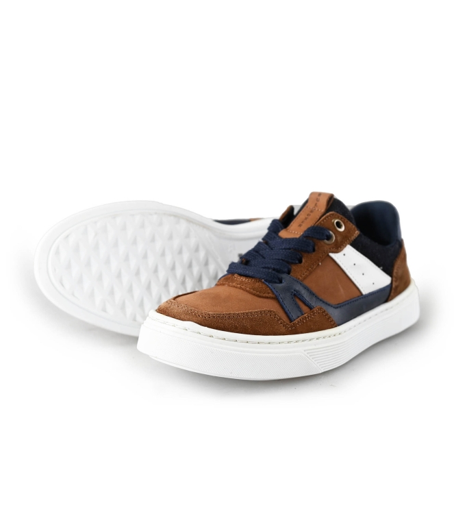 Bullboxer Sneakers