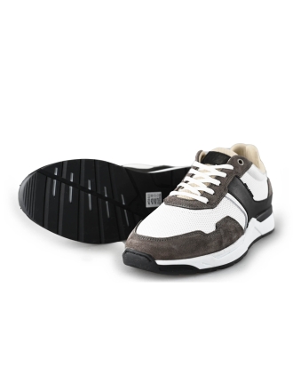 Bullboxer Sneakers