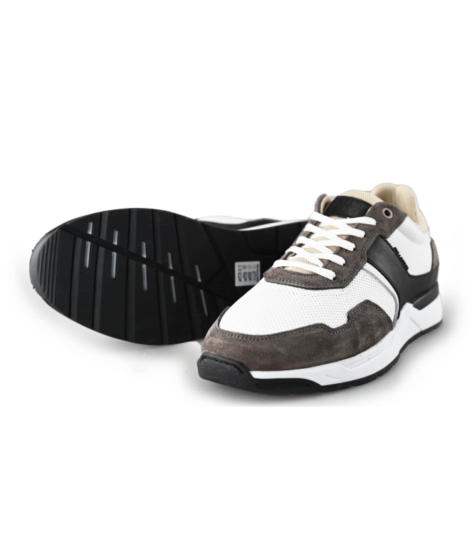 Bullboxer Sneakers