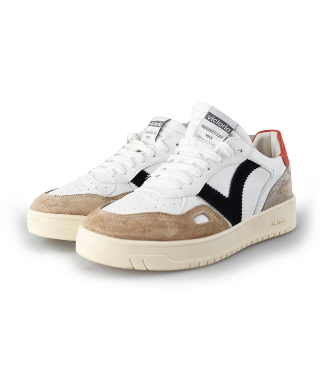 Victoria Sneakers