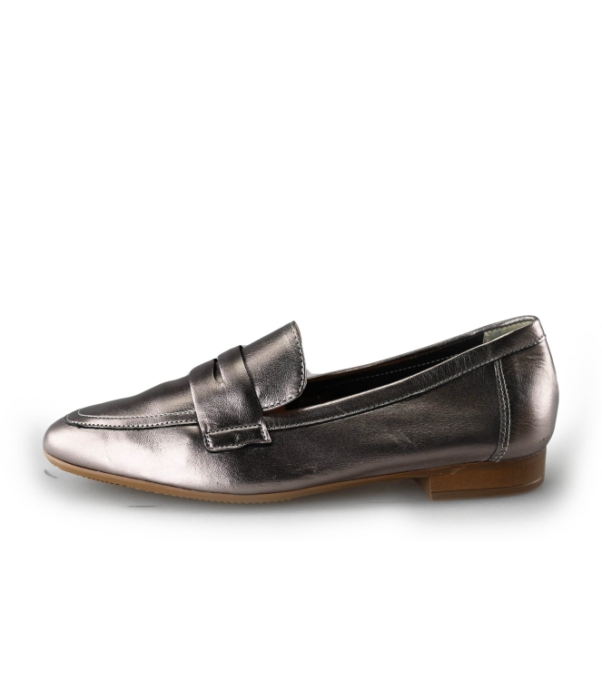 DSTRCT Loafers