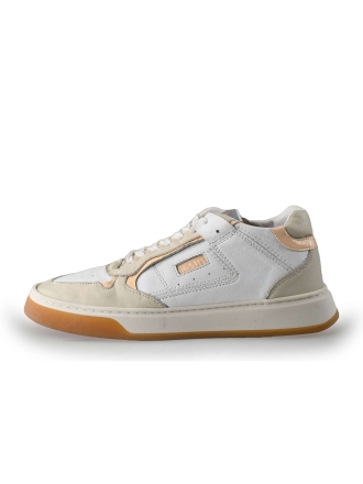 Giga Sneakers