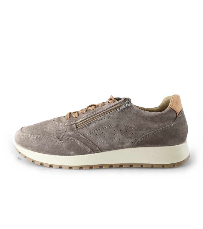 Mac Sneakers