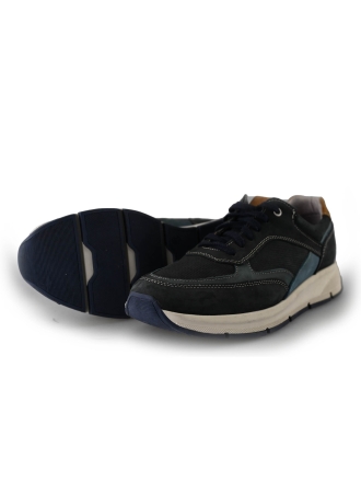Outfielder Sneakers