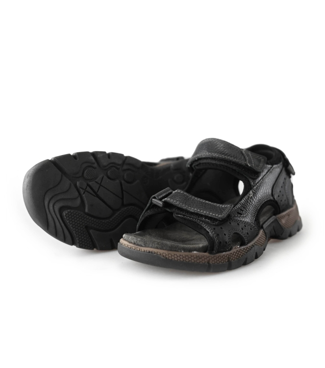 Output Sandalen