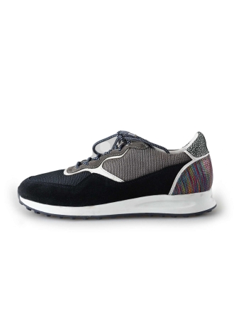 Sub55 Sneakers
