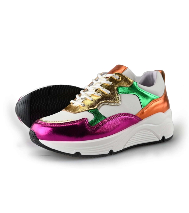 Bridge Sneakers