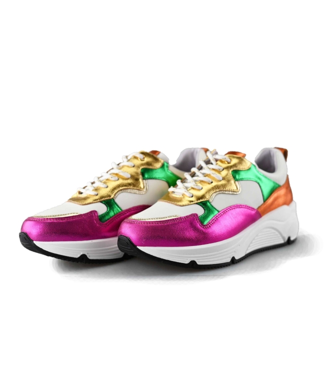 Bridge Sneakers