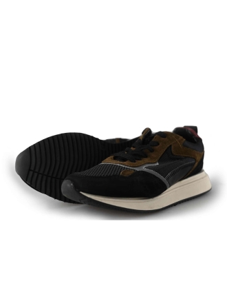 Sub55 Sneakers