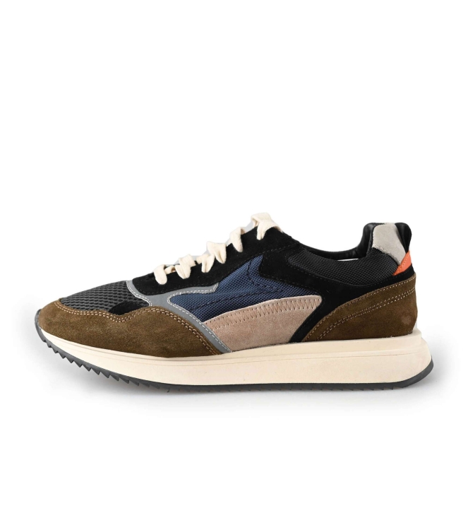 Sub55 Sneakers