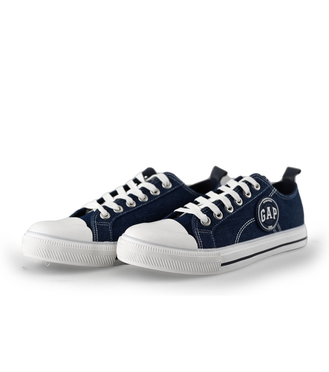 GAP Sneakers