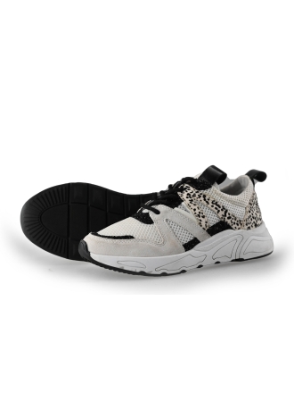 Wysh Sneakers
