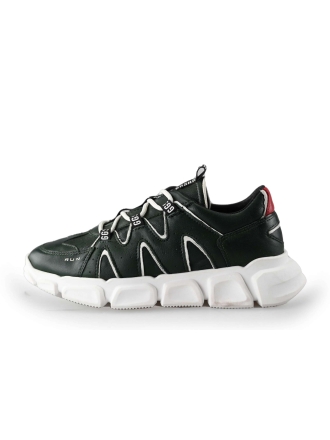 Giga Sneakers