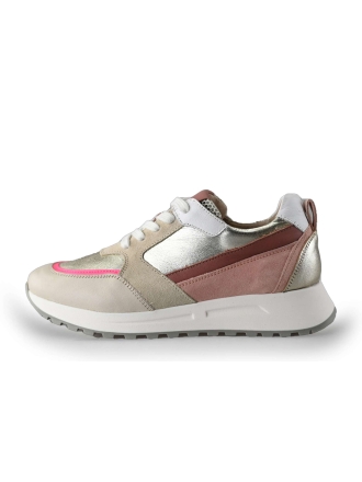 AQA Sneakers