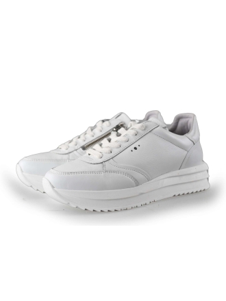 AQA Sneakers