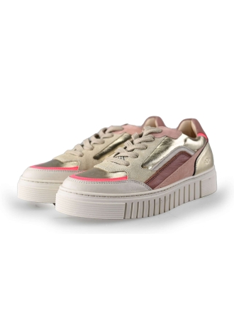 AQA Sneakers