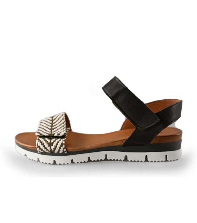 AQA Sandalen