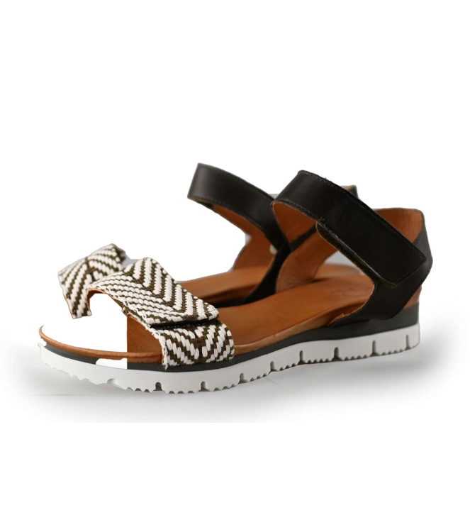 AQA Sandalen