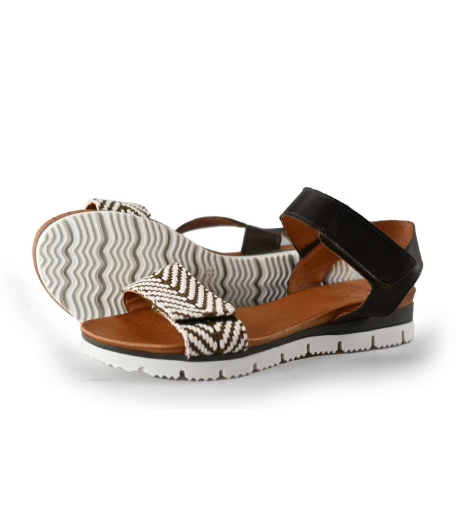 AQA Sandalen