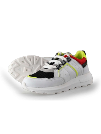Giga Sneakers
