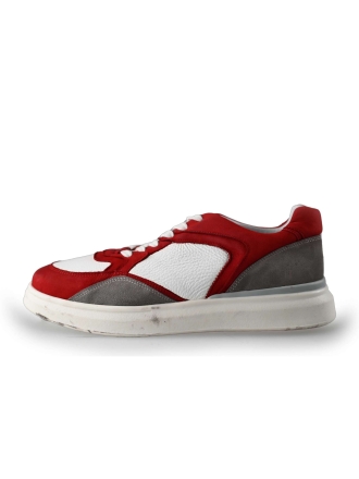 AQA Sneakers