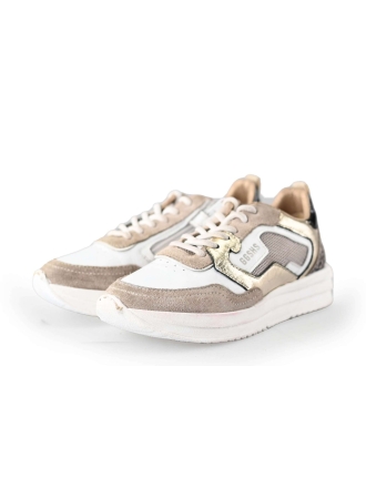 Giga Sneakers