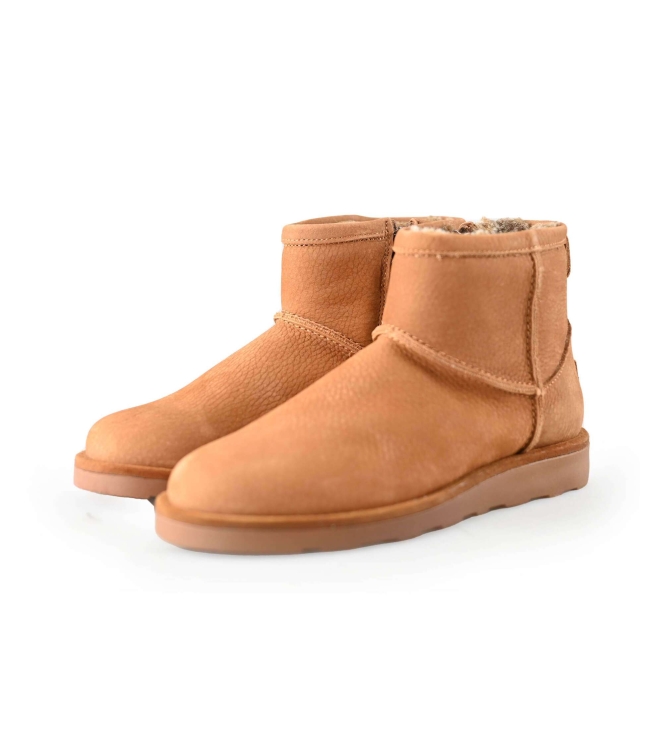 Giga Boots